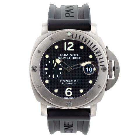 Panerai Pam 0025 Luminor Submersible 